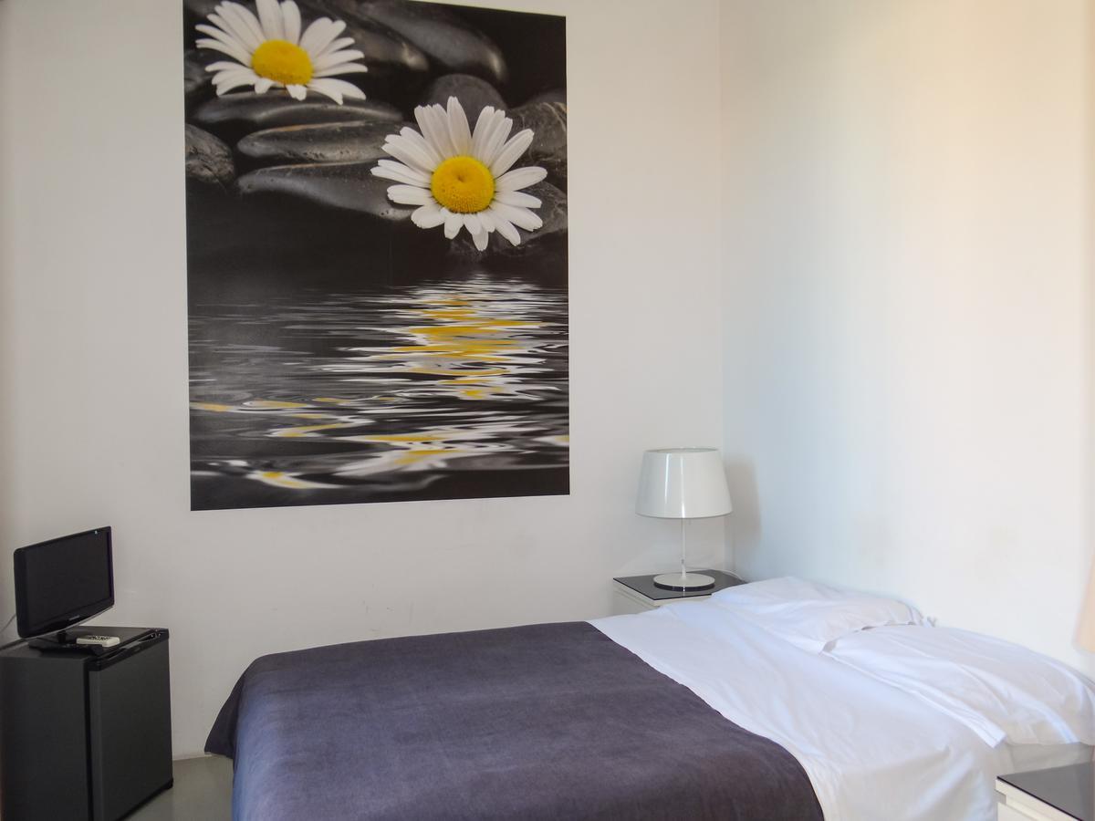 The Loft Guest House Рим Екстериор снимка