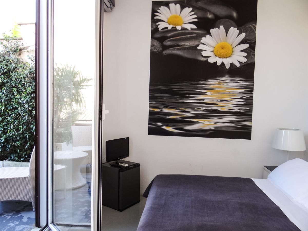 The Loft Guest House Рим Екстериор снимка