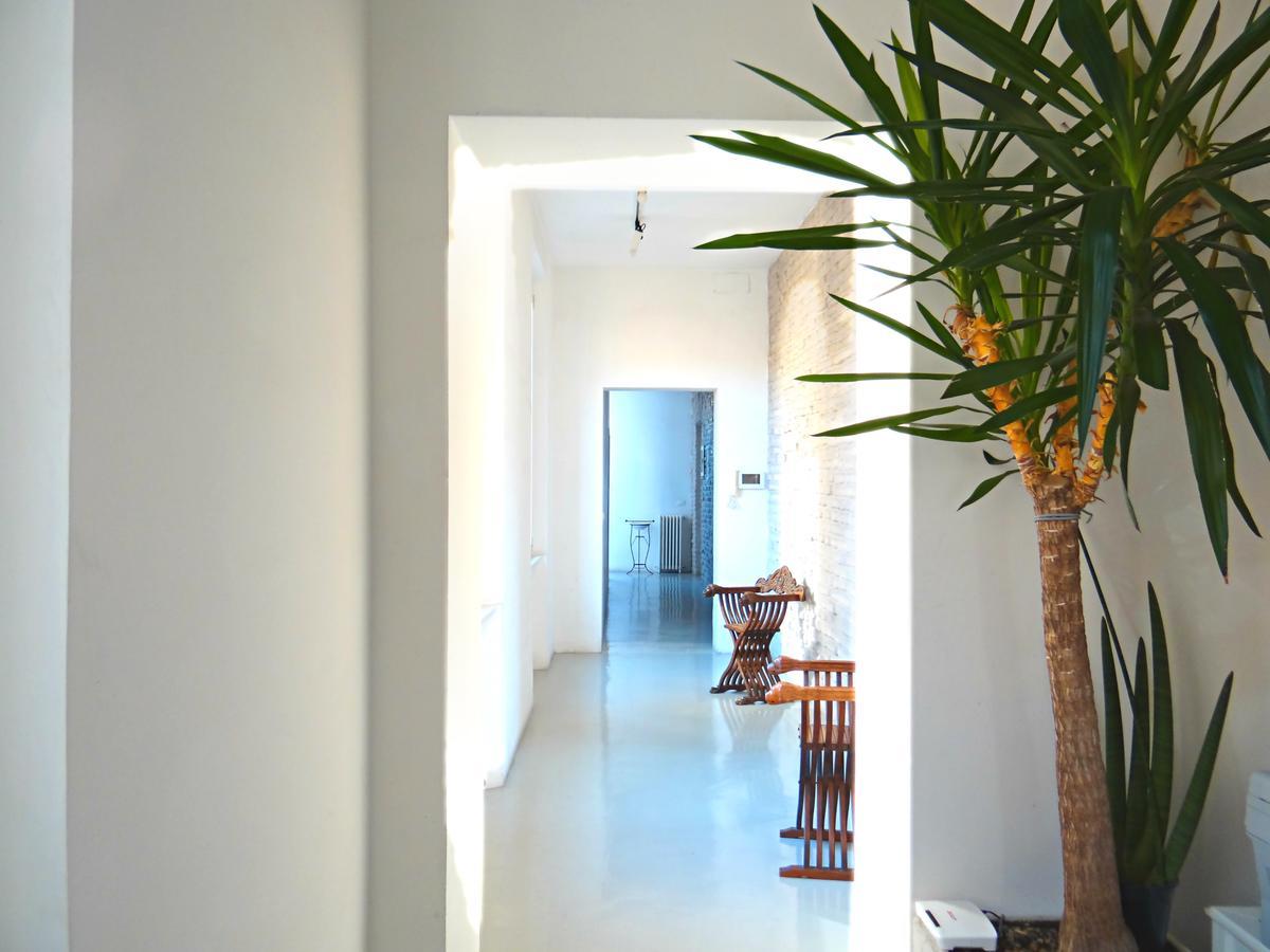 The Loft Guest House Рим Екстериор снимка